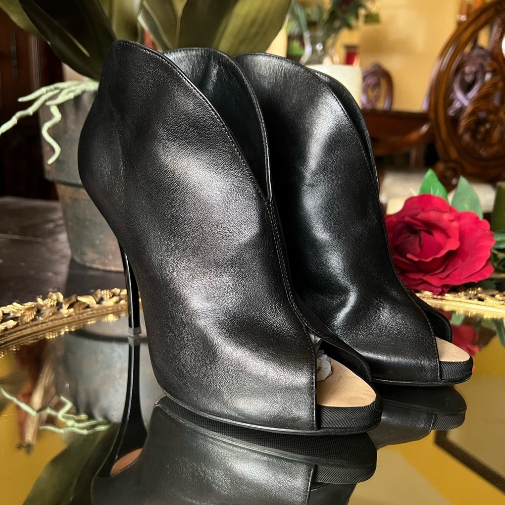 🔥GIUSEPPE ZANOTTI BLACK LAMBSKIN BOOTIES 🔥